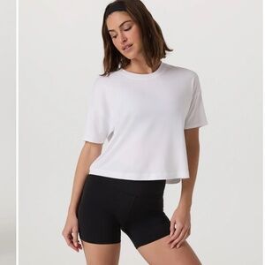 Vuori White Energy Tee - Small